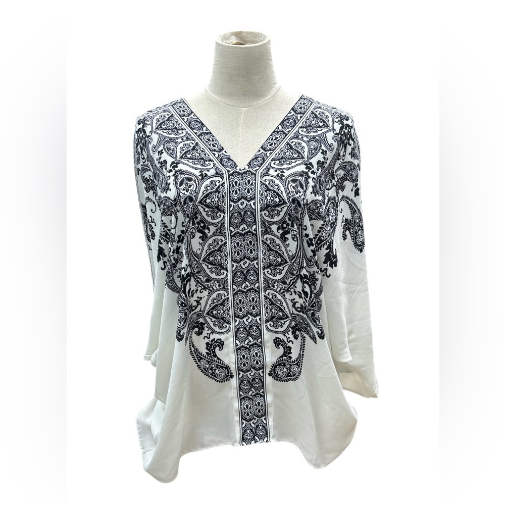 Rose & Olive Black and White Graphic Blouse